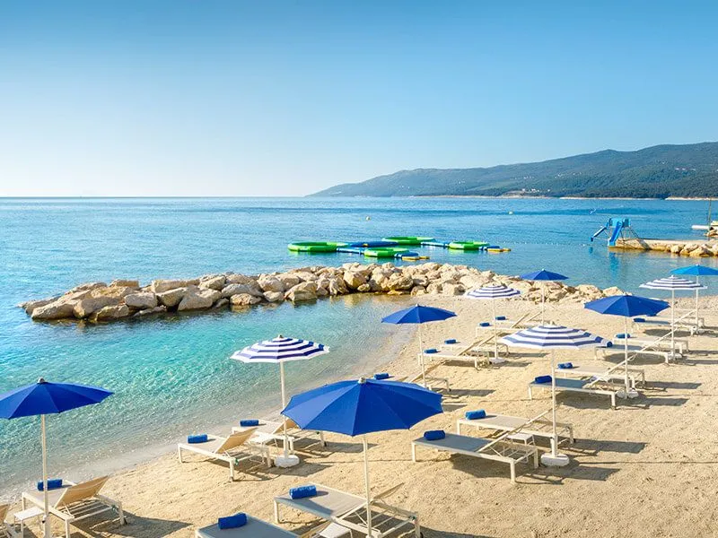 Nijemci se raspisali o praznim plažama u Hrvatskoj, turisti masovno otkazuju rezervacije