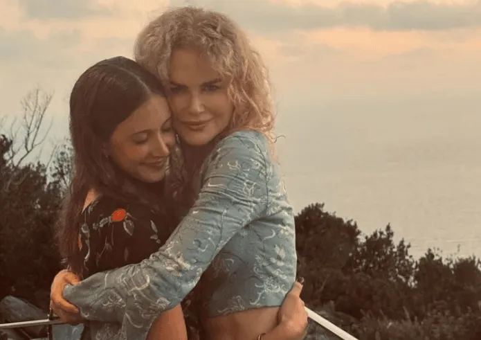Povodom 18. rođendana kćerke, Nicole Kidman pokazala rijetke porodične fotografije