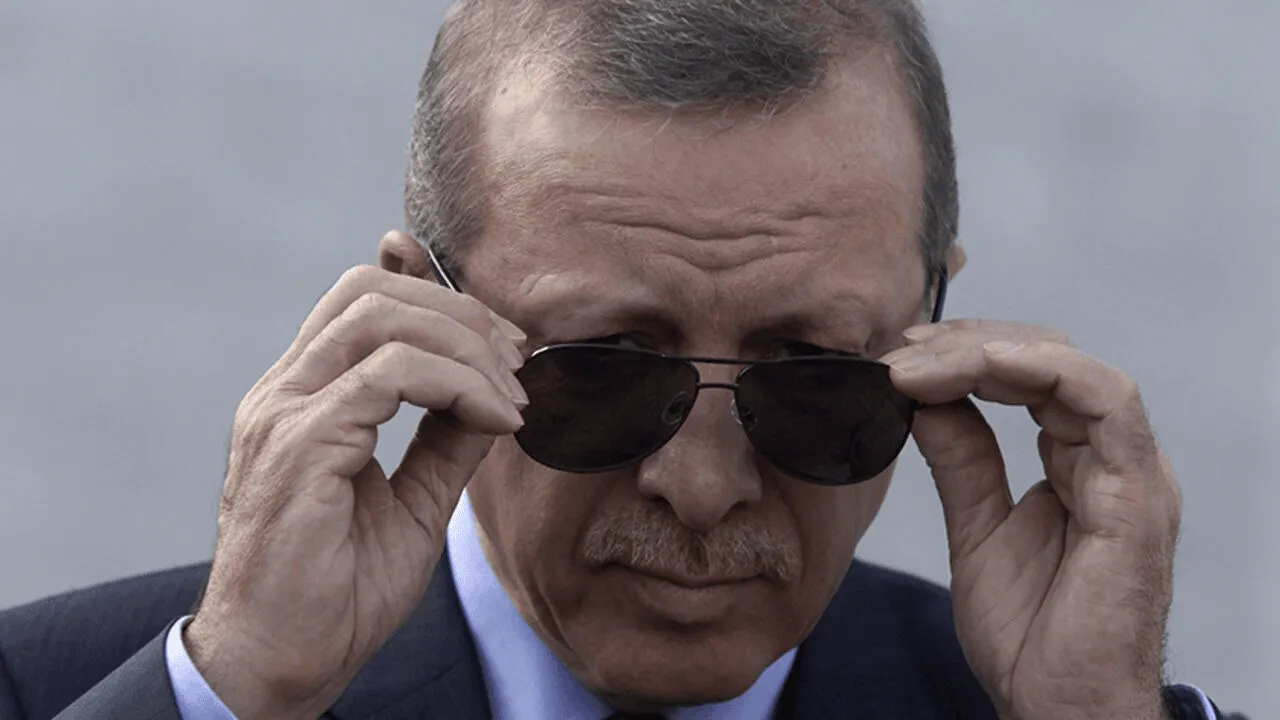 Erdogan svim liderima NATO-a uručio isti neobičan poklon, pojedini ga nisu ponijeli kući