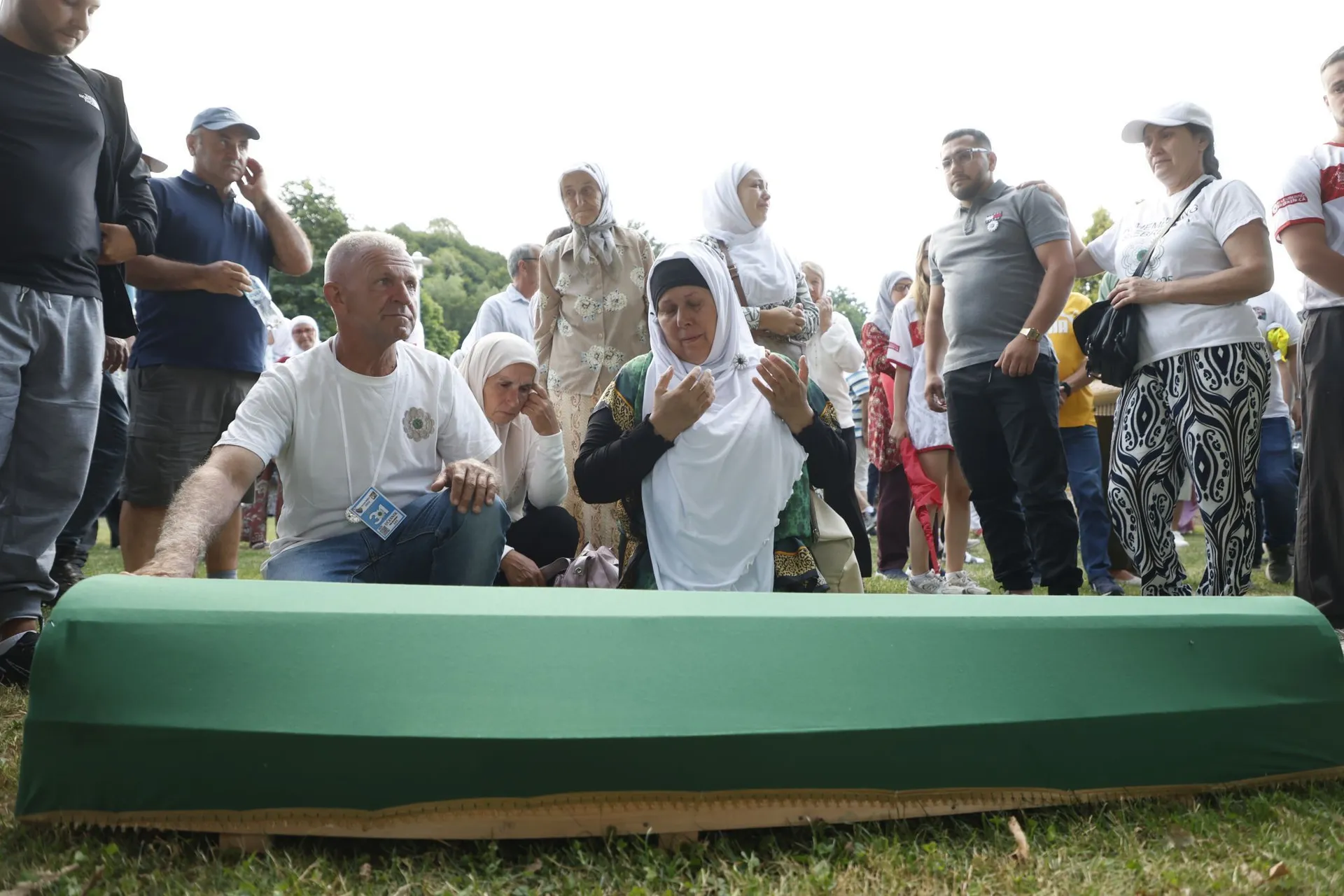 Tabuti žrtava genocida preneseni do Musale u Potočarima