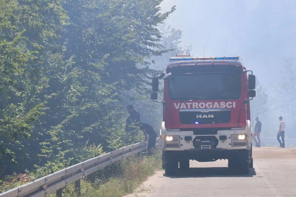 Hercegovina i dalje u plamenu, vatrogasci imaju pune ruke posla