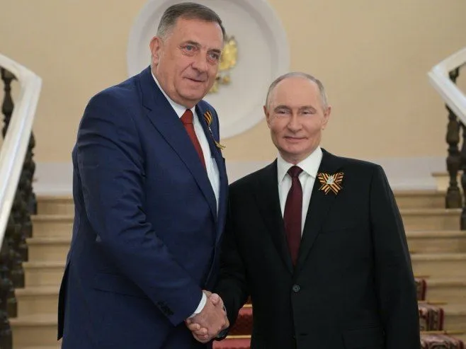 Dodik najavio odlazak u Rusiju, posjetu je tempirao uoči izbora u oktobru