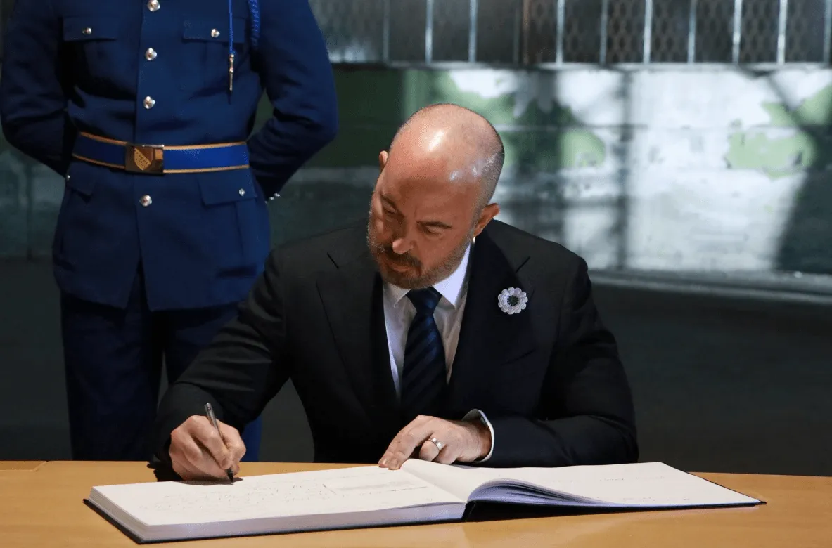 Ambasada SAD-a u BiH poslala poruku povodom 31. godišnjice genocida u Srebrenici