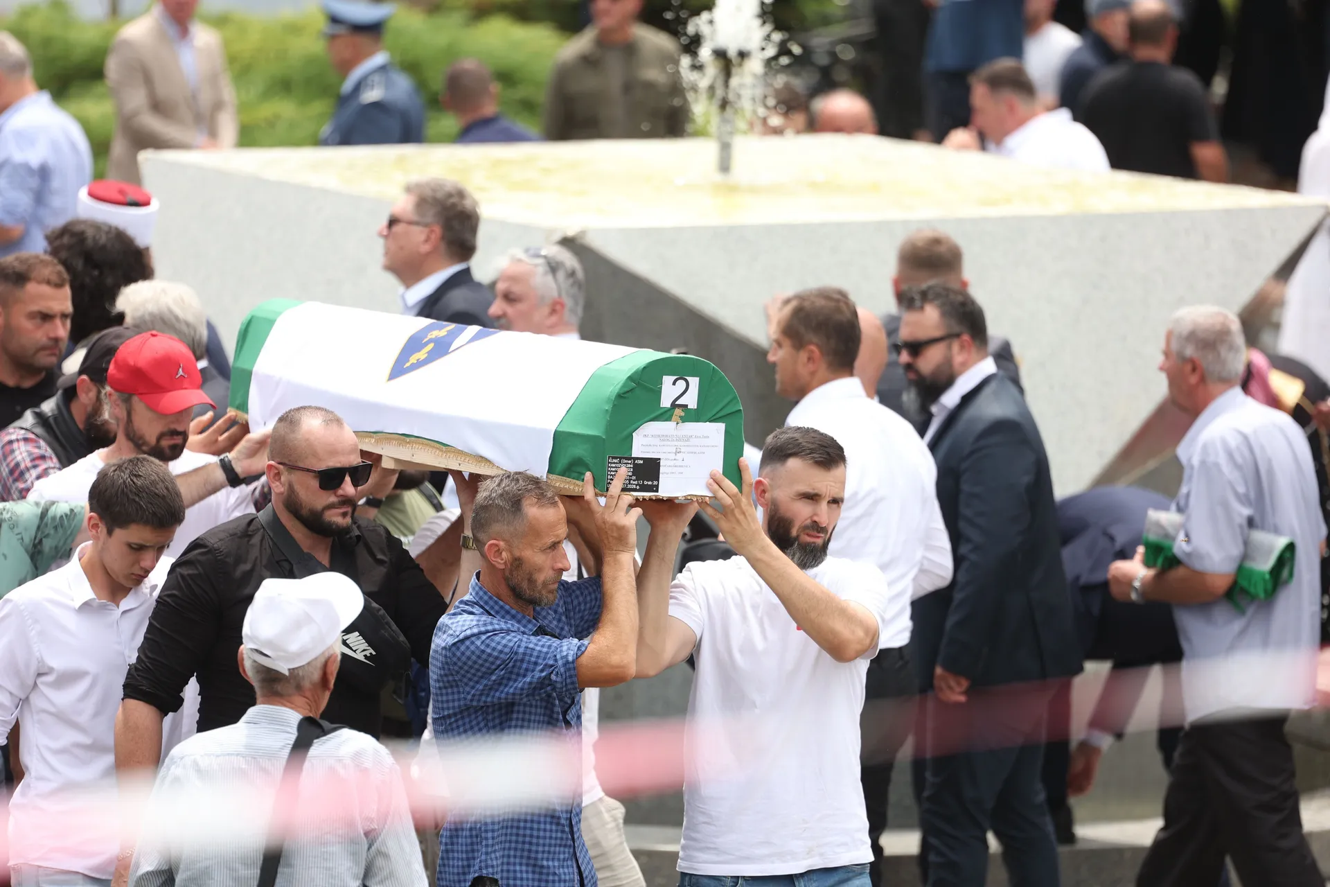 Ukopano 10 žrtava genocida u Srebrenici