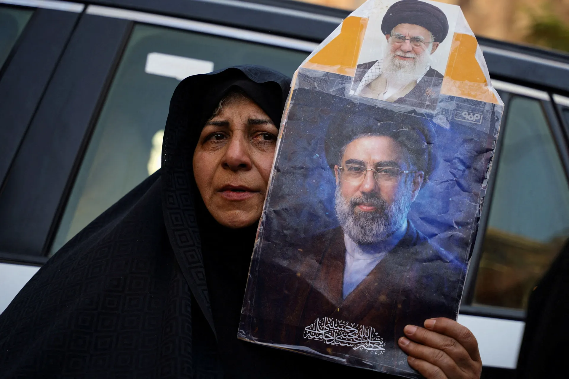 Šta se dešava s Khameneijem mlađim? Trump tvrdi da je 90 posto nestao
