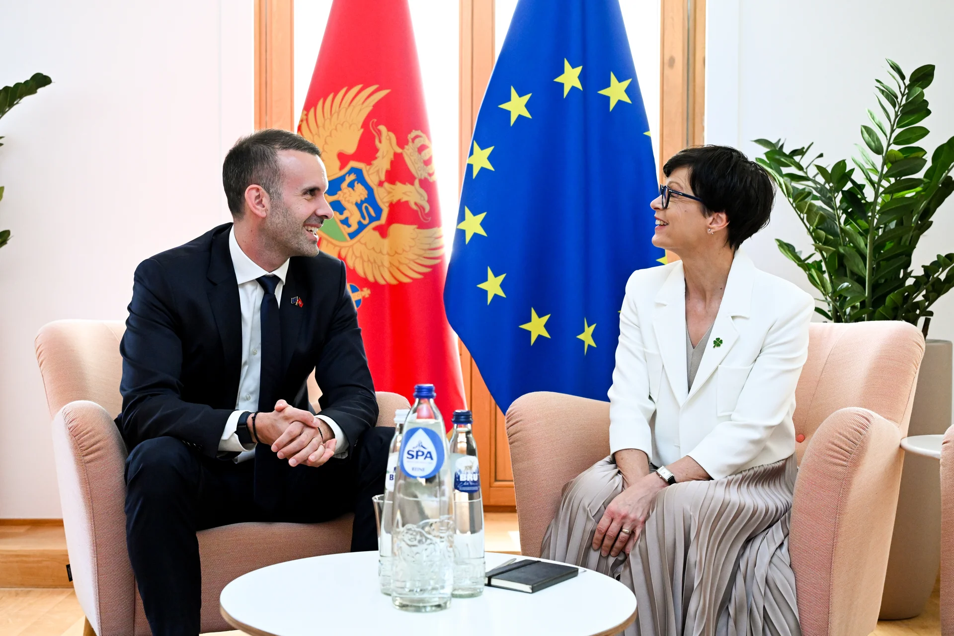 Kvar na bh. semaforu ka EU: U Bruxellesu se razgovara o proširenju, a BiH nije za stolom