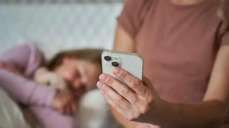 Stručnjaci upozoravaju: Nemojte dijeliti fotografije djece online