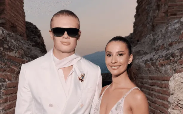 Haaland nakon SP-a stigao u Italiju, zablistao na reviji Dolce & Gabbana s djevojkom