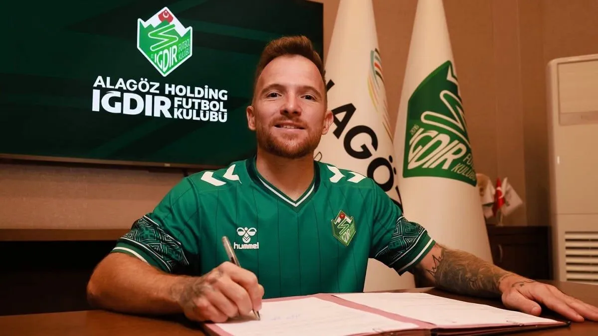 Skrasio se bivši Zmaj, Dino Hotić zvanično pronašao novi klub