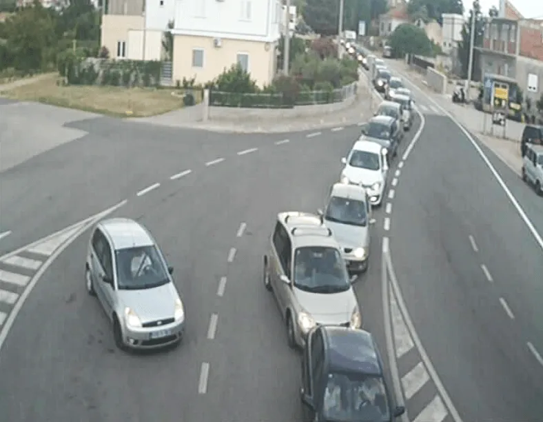 Gužve prema moru sve veće, provjerite gdje vas očekuju čekanja i radovi u BiH