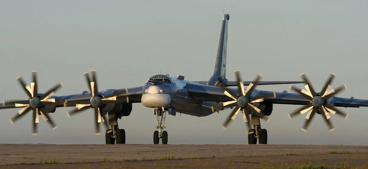 (VIDEO) Ukrajinci usred Rusije uništili bombarder koji ih je terorisao