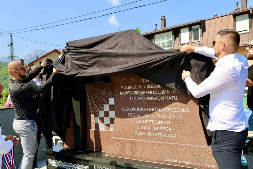 U Konjicu otkriveni spomenik poginulim i nestalim pripadnicima HVO-a