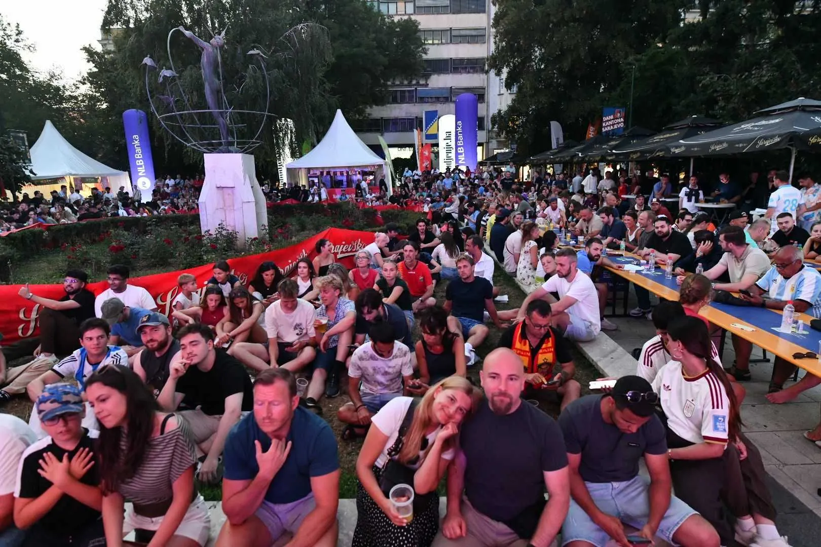 Finale Mundijala, navijačka fan-zona "I am from Bosnia"