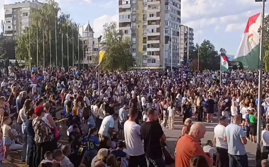 (VIDEO) Kerim Alajbegović na veličanstven način dočekan u Bugojnu