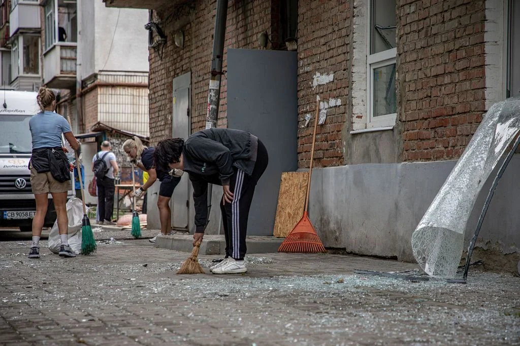 Svjedoci zla na nišanu: Svjedočanstva ukrajinskih novinara s prvih linija fronta - slika 5