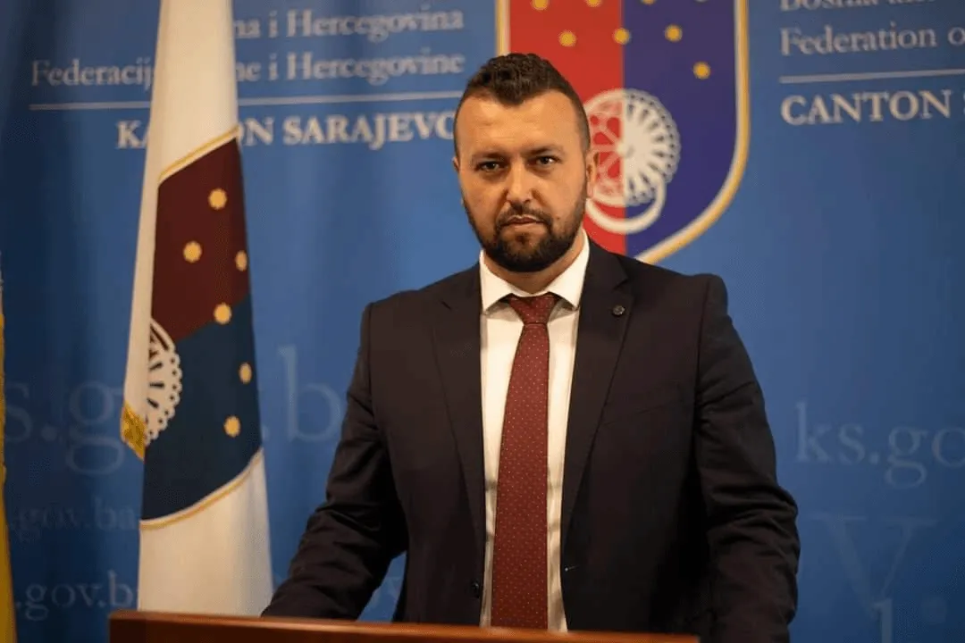 Adi Kalem podnio ostavku na mjesto predsjednika SDA Hadžići, ali ostaje u stranci