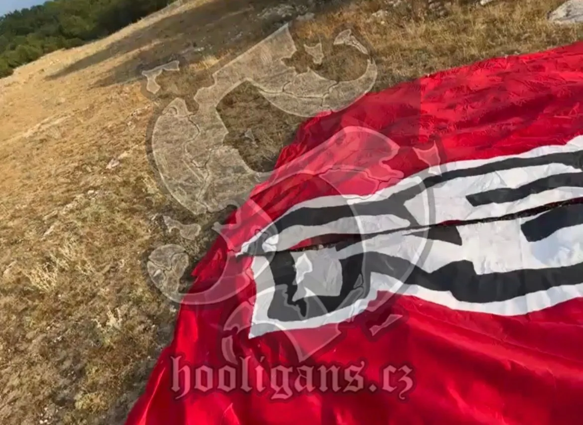 (VIDEO) Novi navijački obračun u Mostaru, Ultrasi napali Red Army i uzeli im zastave