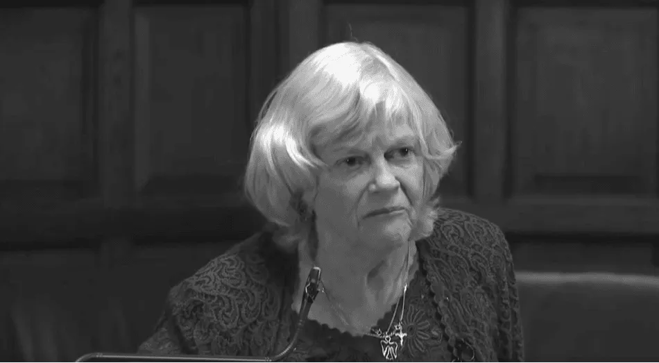 Novi detalji ubistva bivše britanske ministrice, 21 put udarena čekićem u glavu