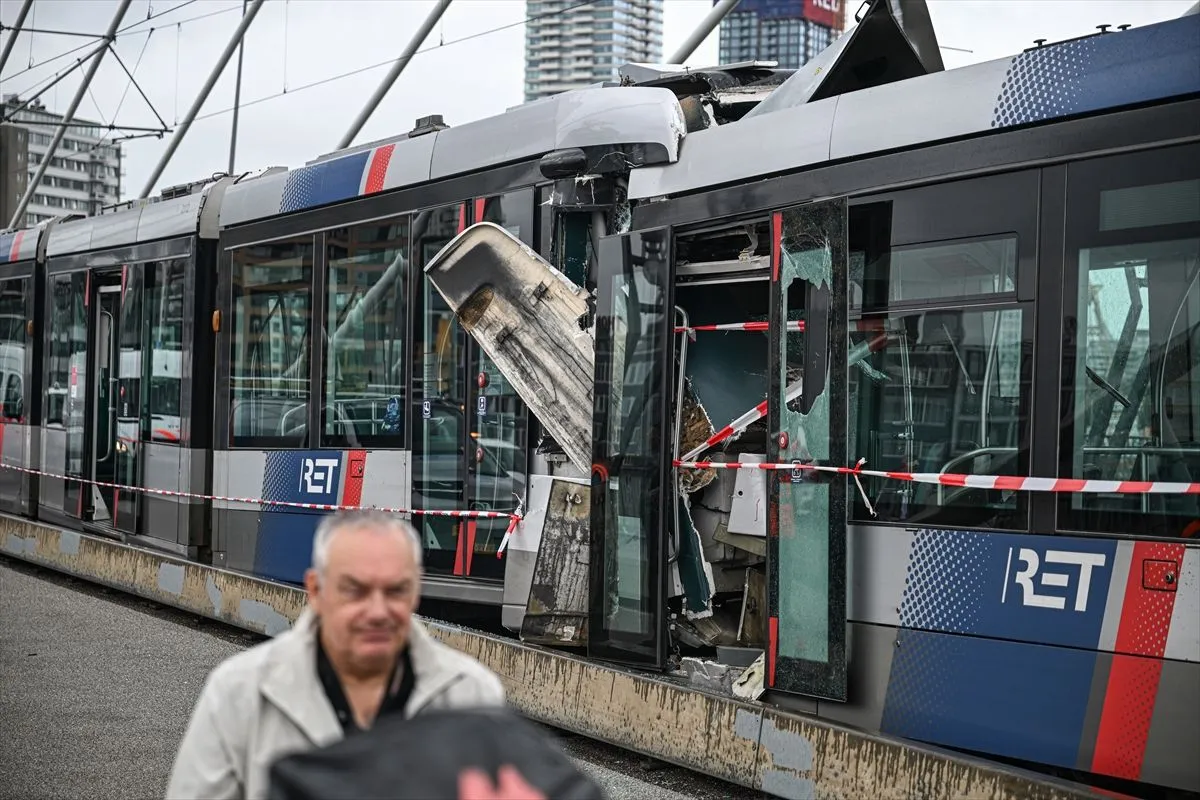 Sudar tramvaja u Rotterdamu