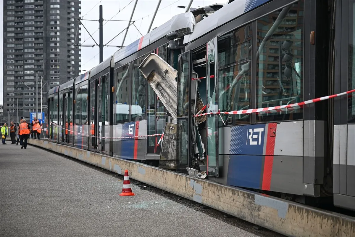 Sudar tramvaja u Rotterdamu