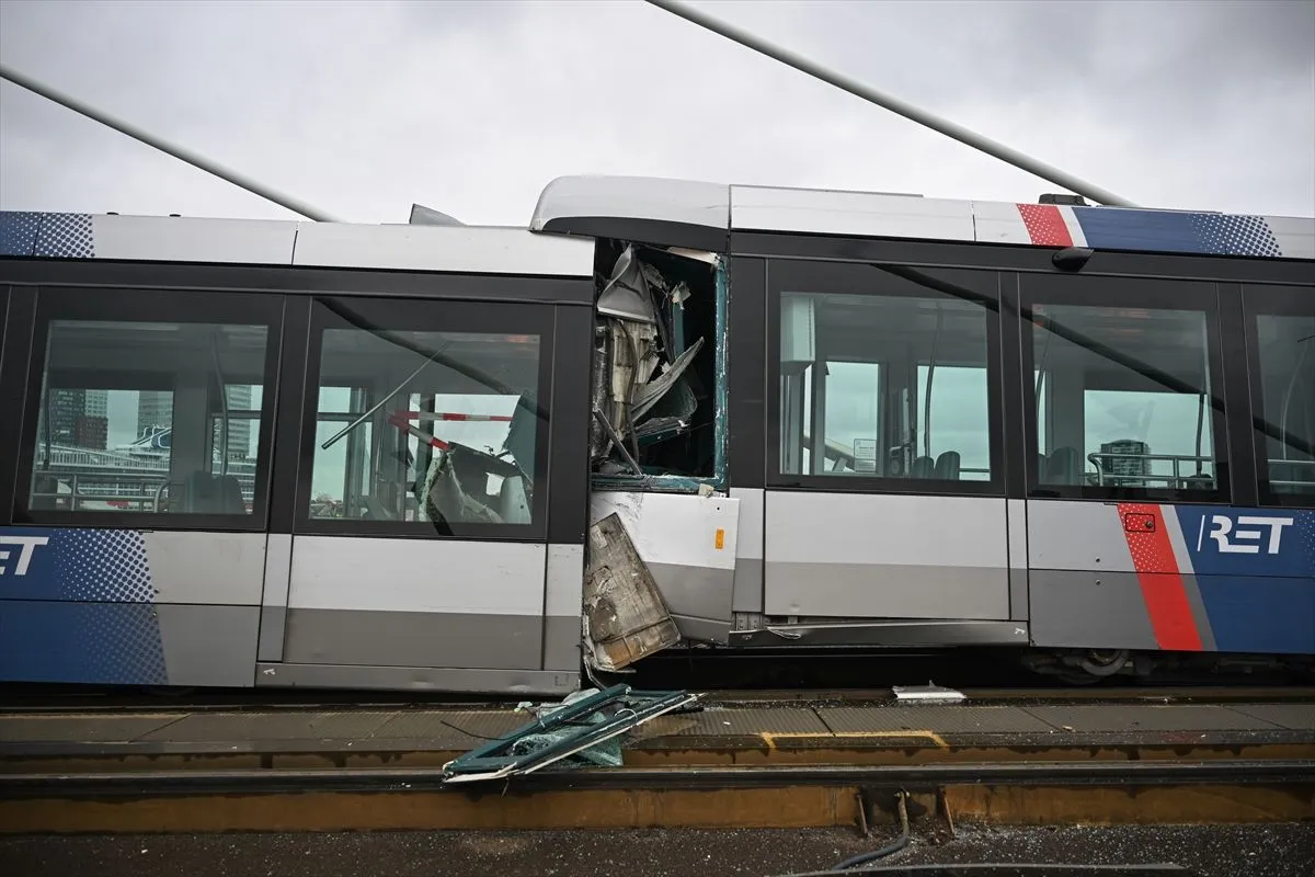 Sudar tramvaja u Rotterdamu