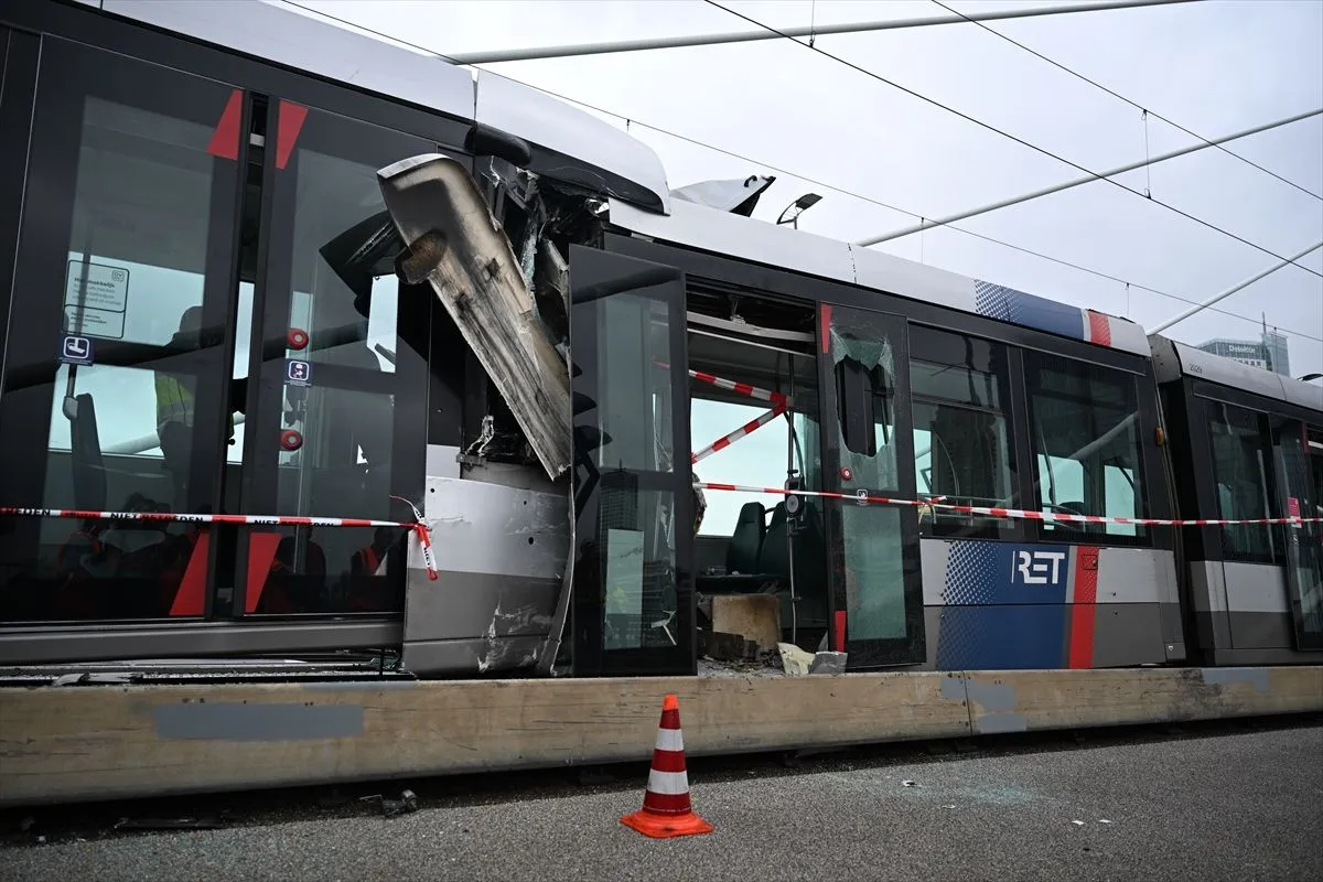 Sudar tramvaja u Rotterdamu