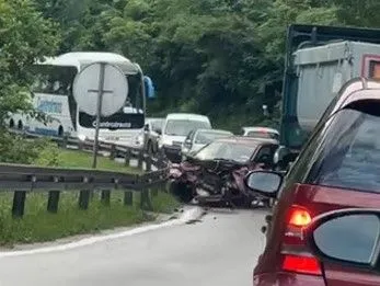 Nova teška saobraćajna nesreća na bh. putevima: Smrskana dva vozila
