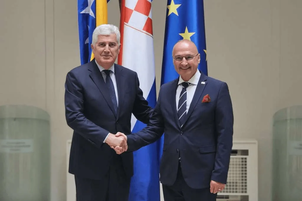 Čović nastavio diplomatsku ofanzivu u Hrvatskoj, s Grlić Radmanom govorio o budućnosti BiH