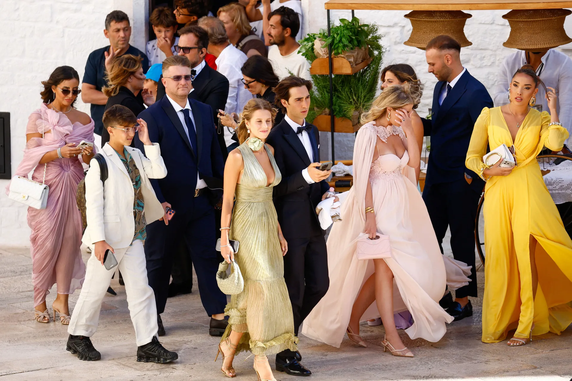 Guests arrive for the wedding ceremony of Manchester City goalkeeper and Italy captain Gianluigi Donnarumma and Alessia Elefante at the Chiesa Madre di San Giorgio Martire in Locorotondo, Italy, July 24, 2026. REUTERS/Alessandro Garofalo