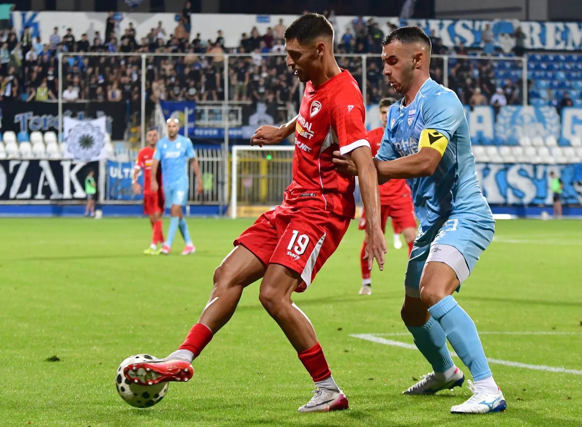 Feđa Dudić na startu sezone ostaje bez bitnog igrača, ali zarađuju milion