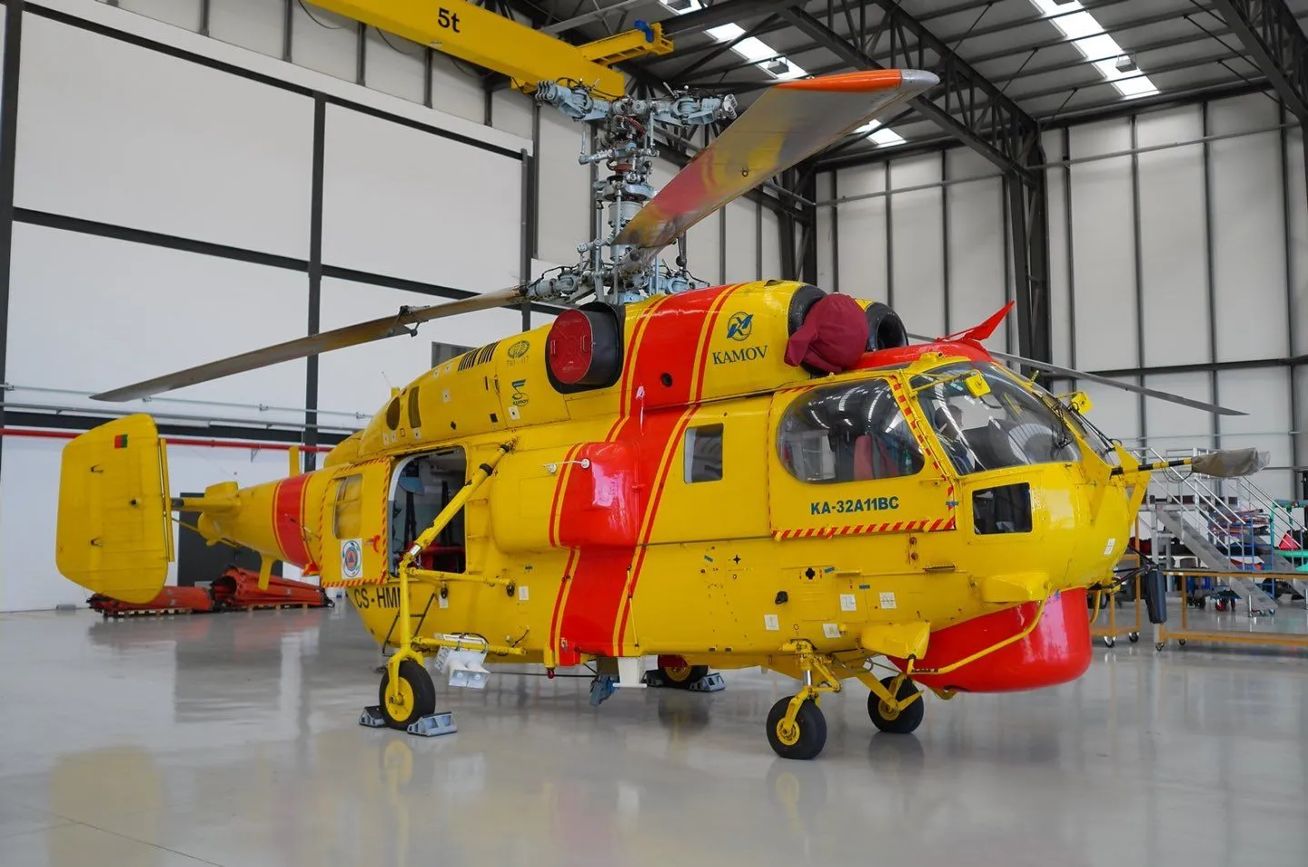 Španija zbog sankcija Rusiji ostala bez najboljih helikoptera za gašenje požara