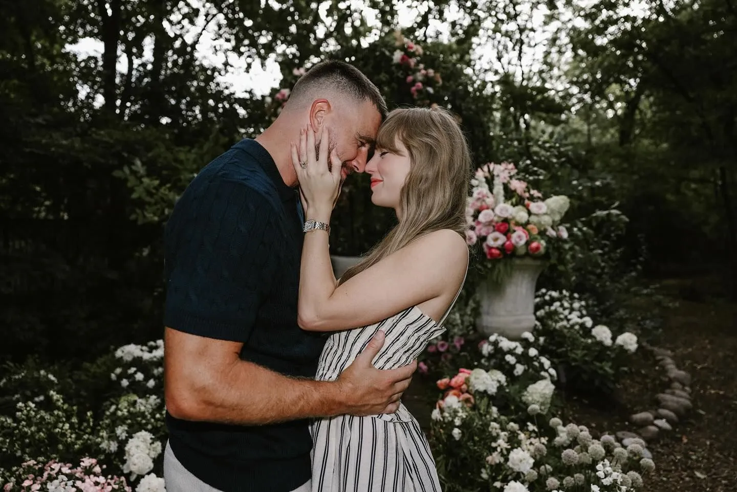 Donacija Taylor Swift i Travisa Kelcea rasplakala porodice heroja: "Donijeli ste nadu"