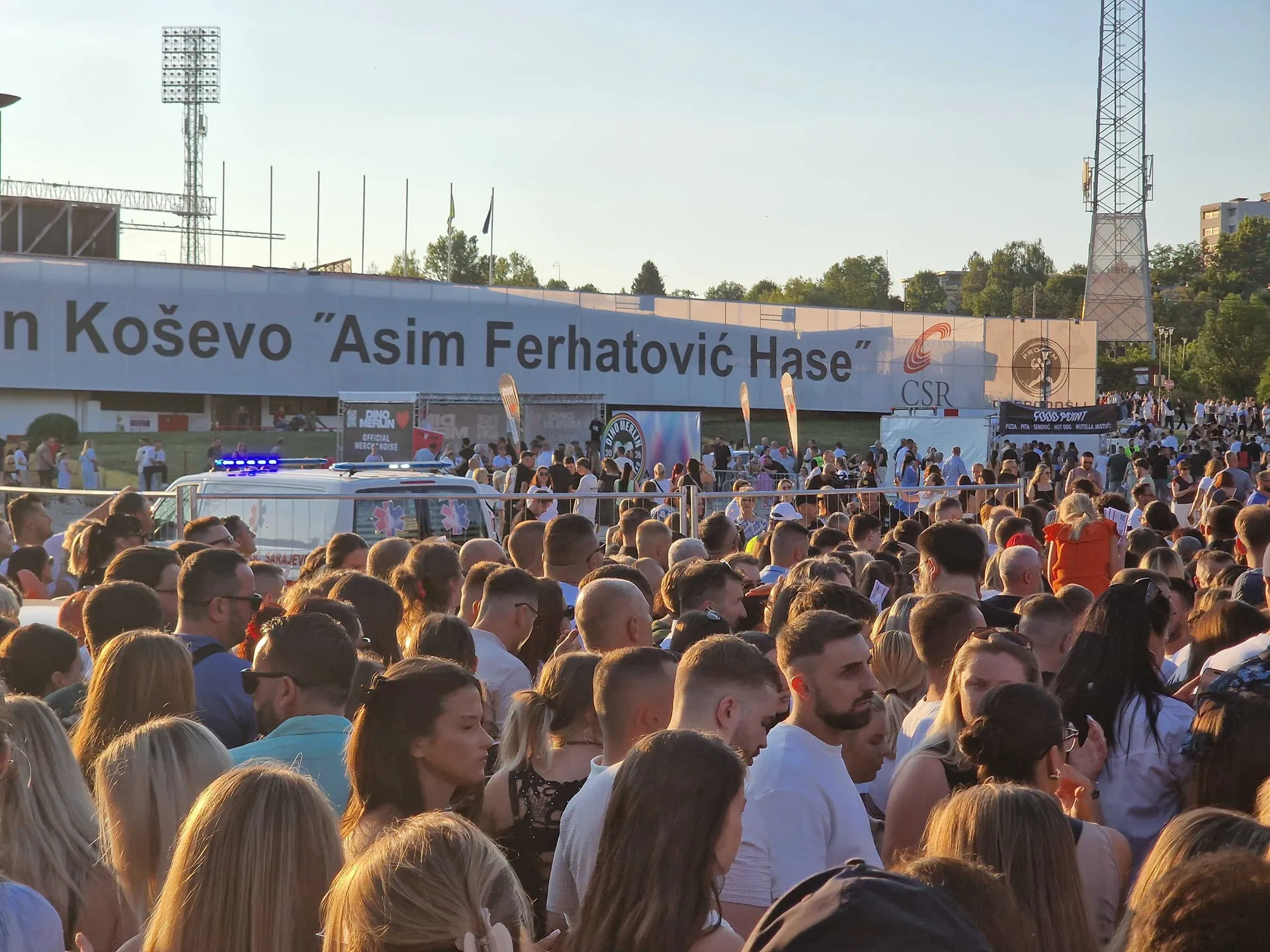Velika gužva ispred Koševa