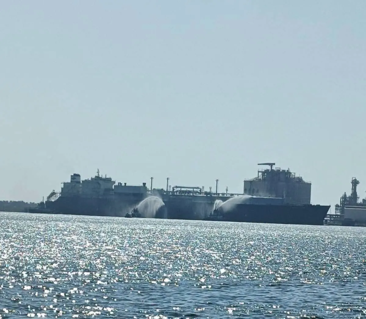 Snimljen trenutak kada je dron pogodio egipatski tanker s posadom iz Hrvatske