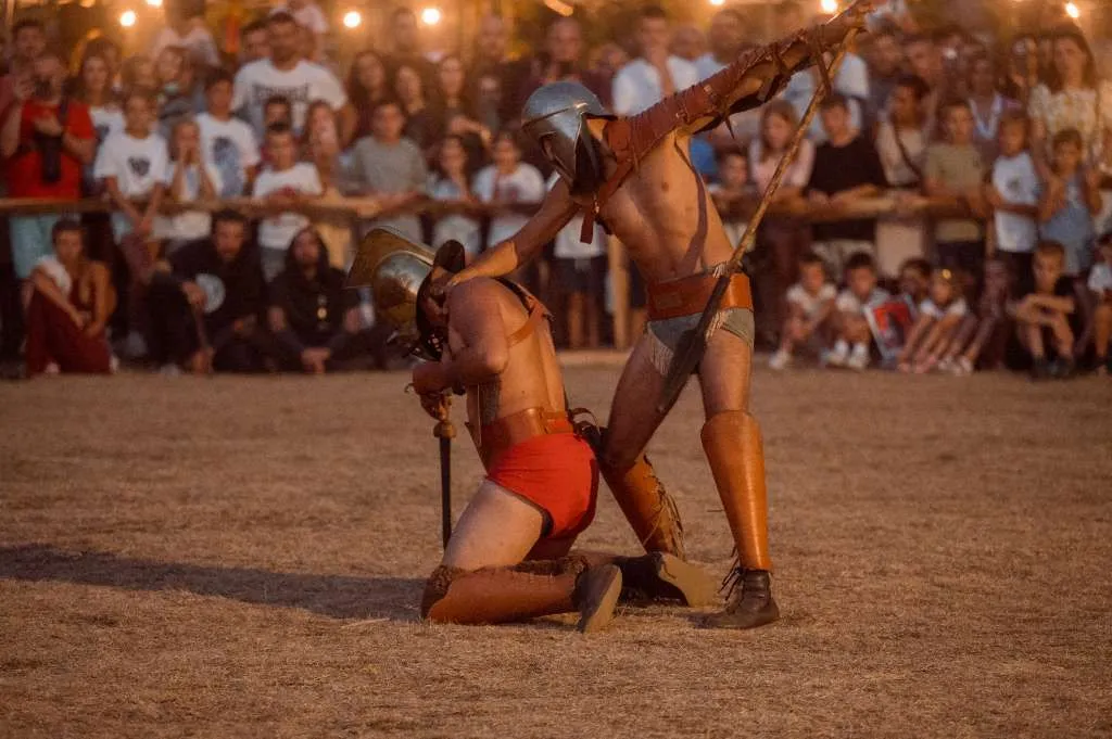 Kadrovi sa historijskog festivala u Mokrom