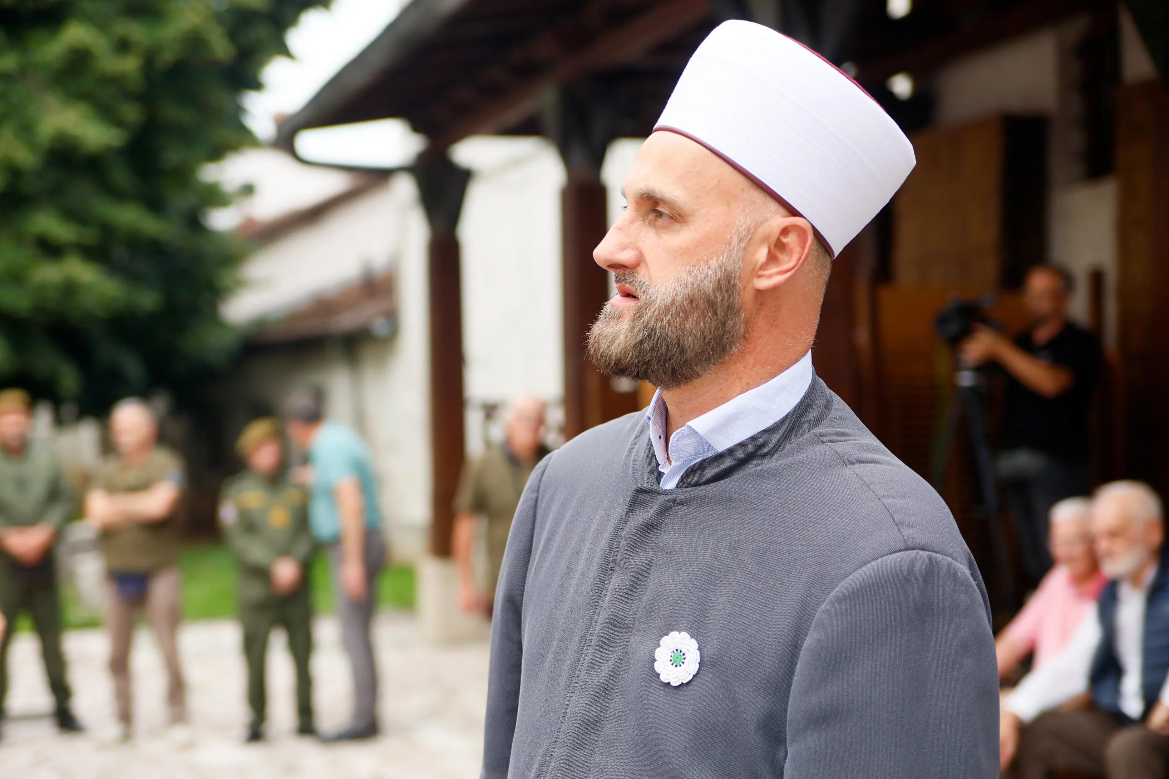 Ef. Velić odgovorio na često postavljeno pitanje: Da li je muzika zabranjena u islamu?