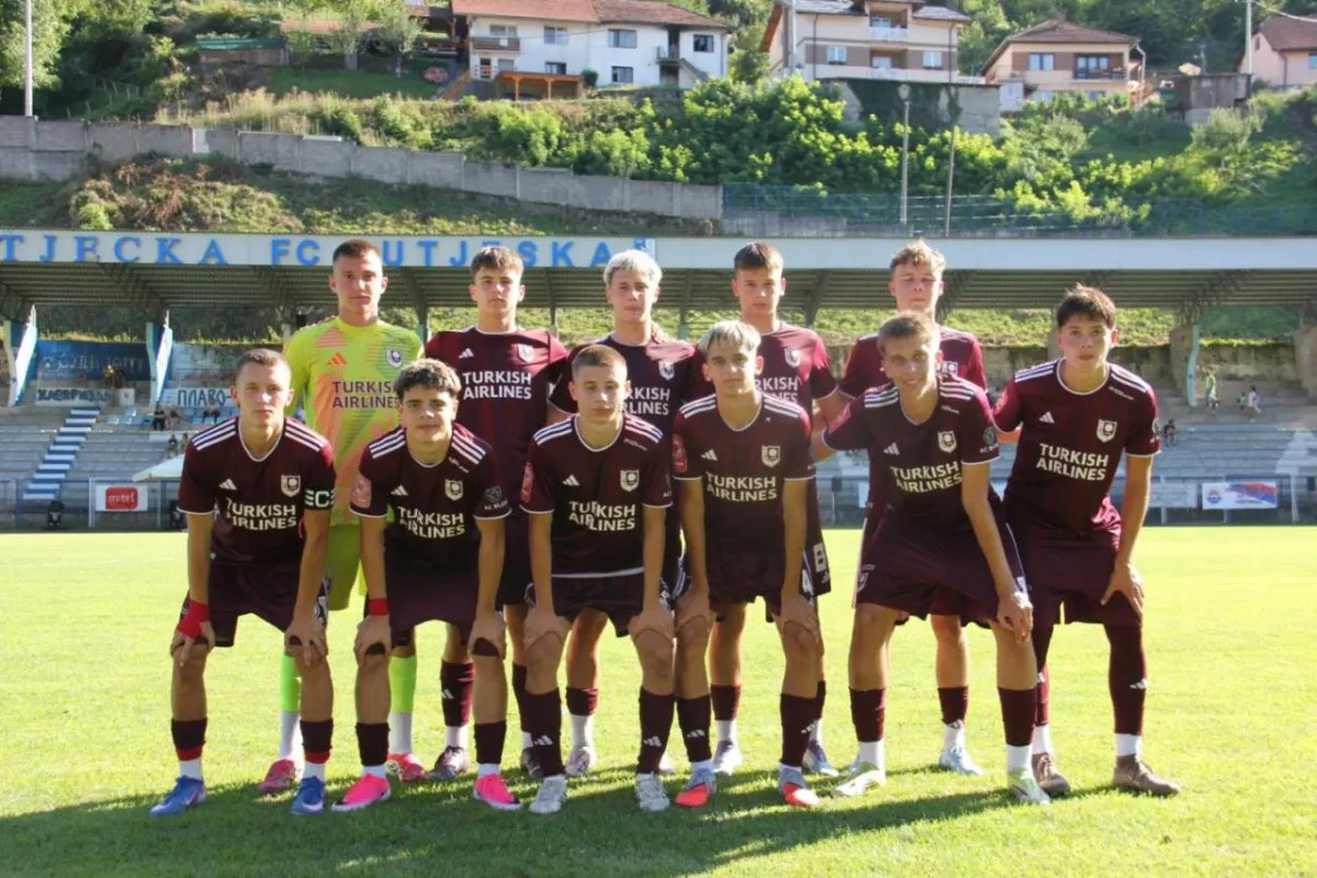 Kadeti Sarajeva se "osvetili" Rumunima za poraz seniora, bordo timu Trofej prijateljstva