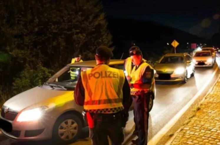 Filmska potjera za mladićem iz BiH, ostao je bez vozačke dozvole i automobila