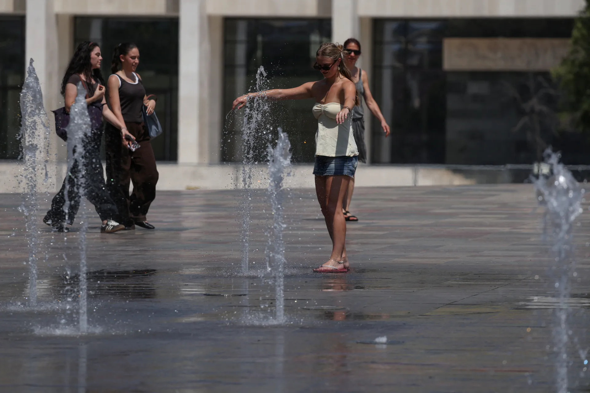 Klimatski haos tek počinje, naučnici kažu da bi 2027. mogla biti najtoplija ikad