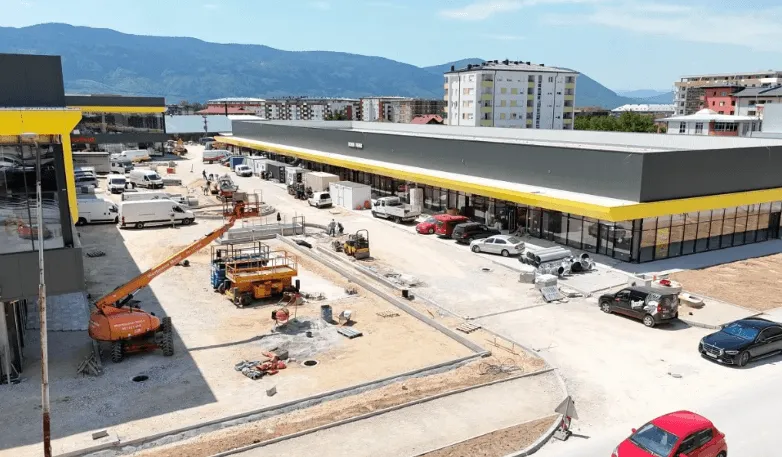East Sarajevo City Park, Istočno Sarajevo, tržni centar, retail centar