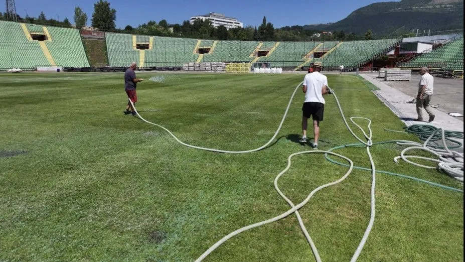 Pogledajte kako izgleda travnjak stadiona Koševo tri dana pred utakmicu FK Sarajevo