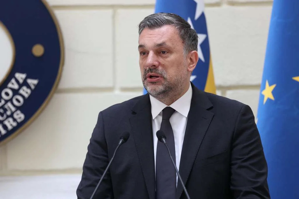 Dodik šalje milione maraka Albaniji