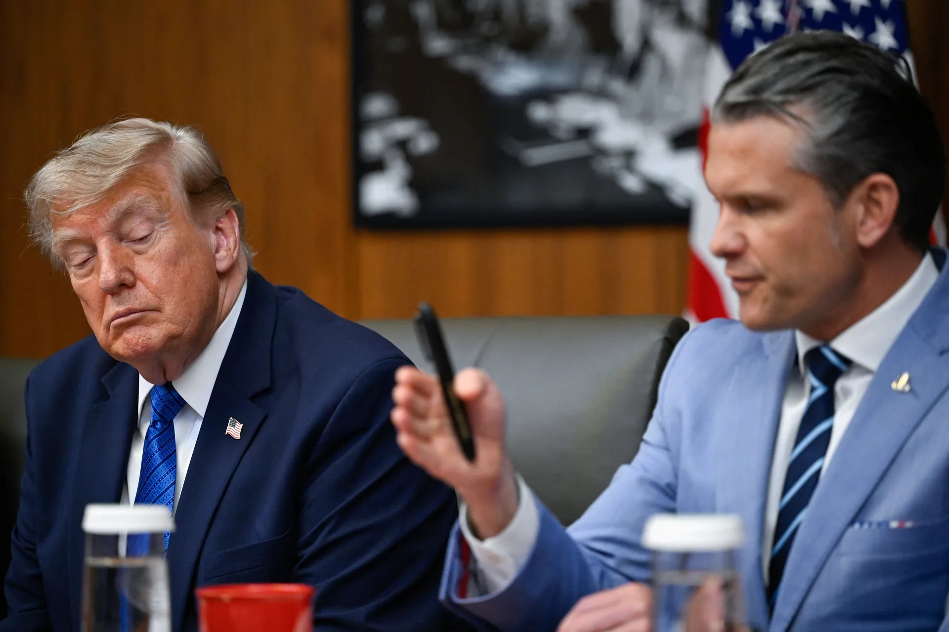Drama oko municije SAD-a traje, Trump poriče da se posvađao s Hegsethom