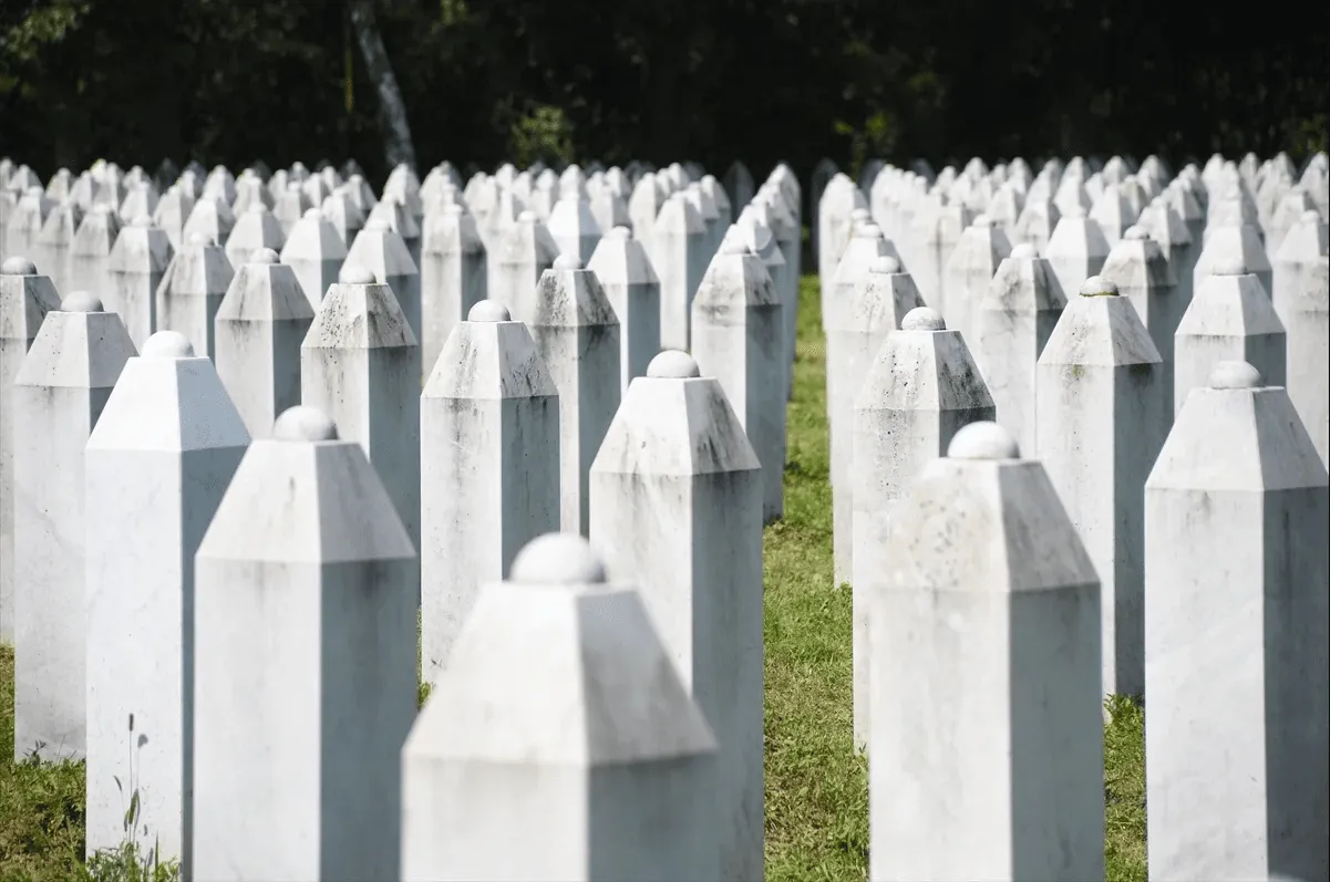 Kanada zabrinuta zbog pritisaka na Memorijalni centar Srebrenica, oglasio se premijer