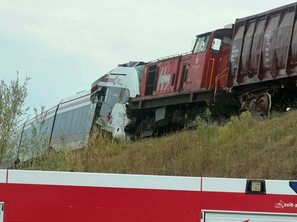 Sudar putničkog i teretnog voza