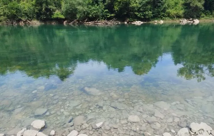 U koritu Drine kod Ustikoline pronađena ljudska potkoljenica, otvorena istraga