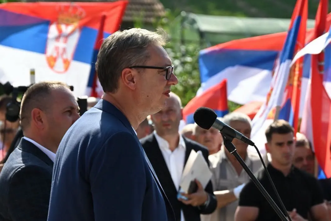 Vučić: Neće se više desiti da u Srbiji neko kleči, izvinjava se i zaboravlja srpske žrtve