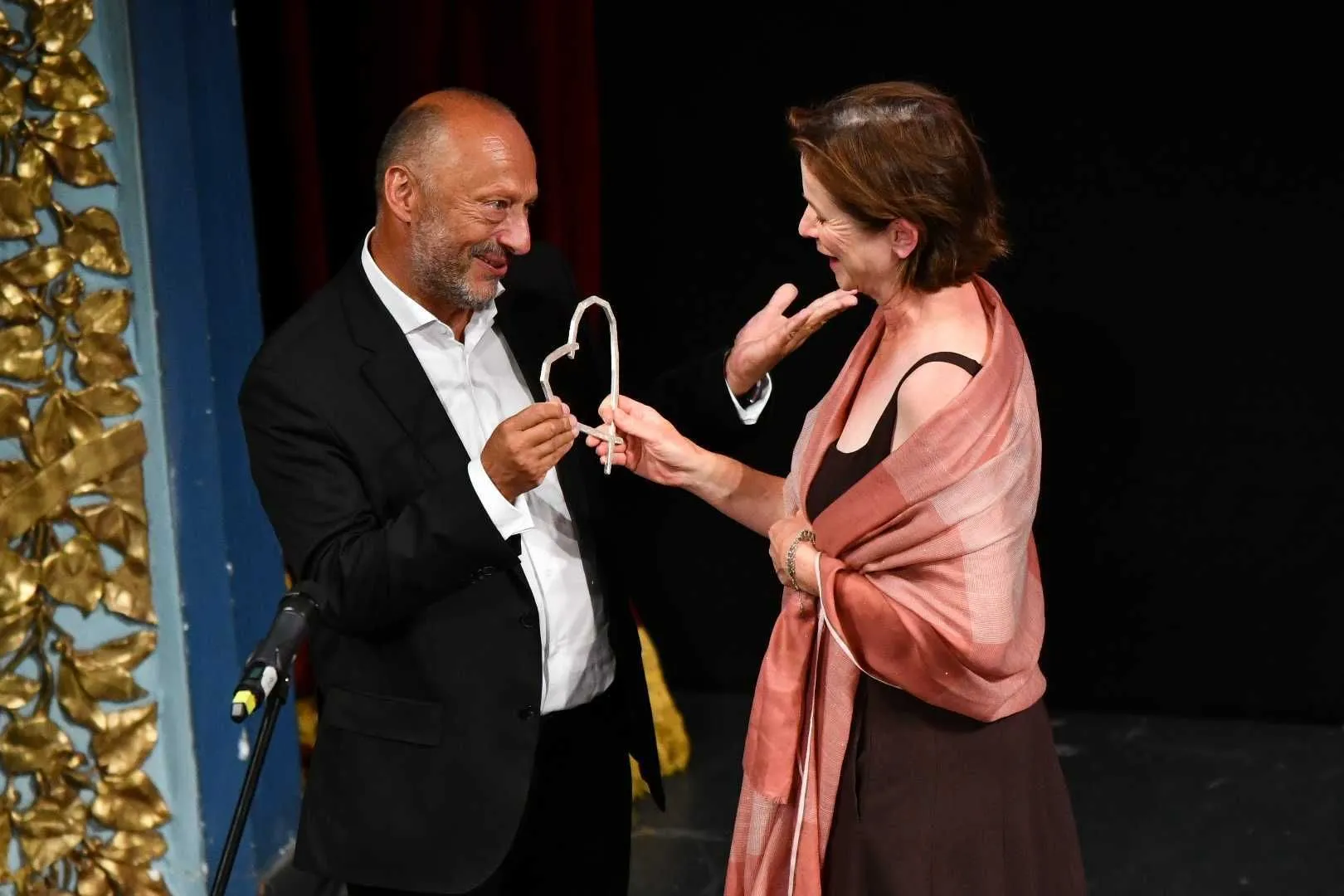 Emily Watson primila Počasno Srce Sarajeva, pa poručila: Ovaj grad poznaje snagu borbe