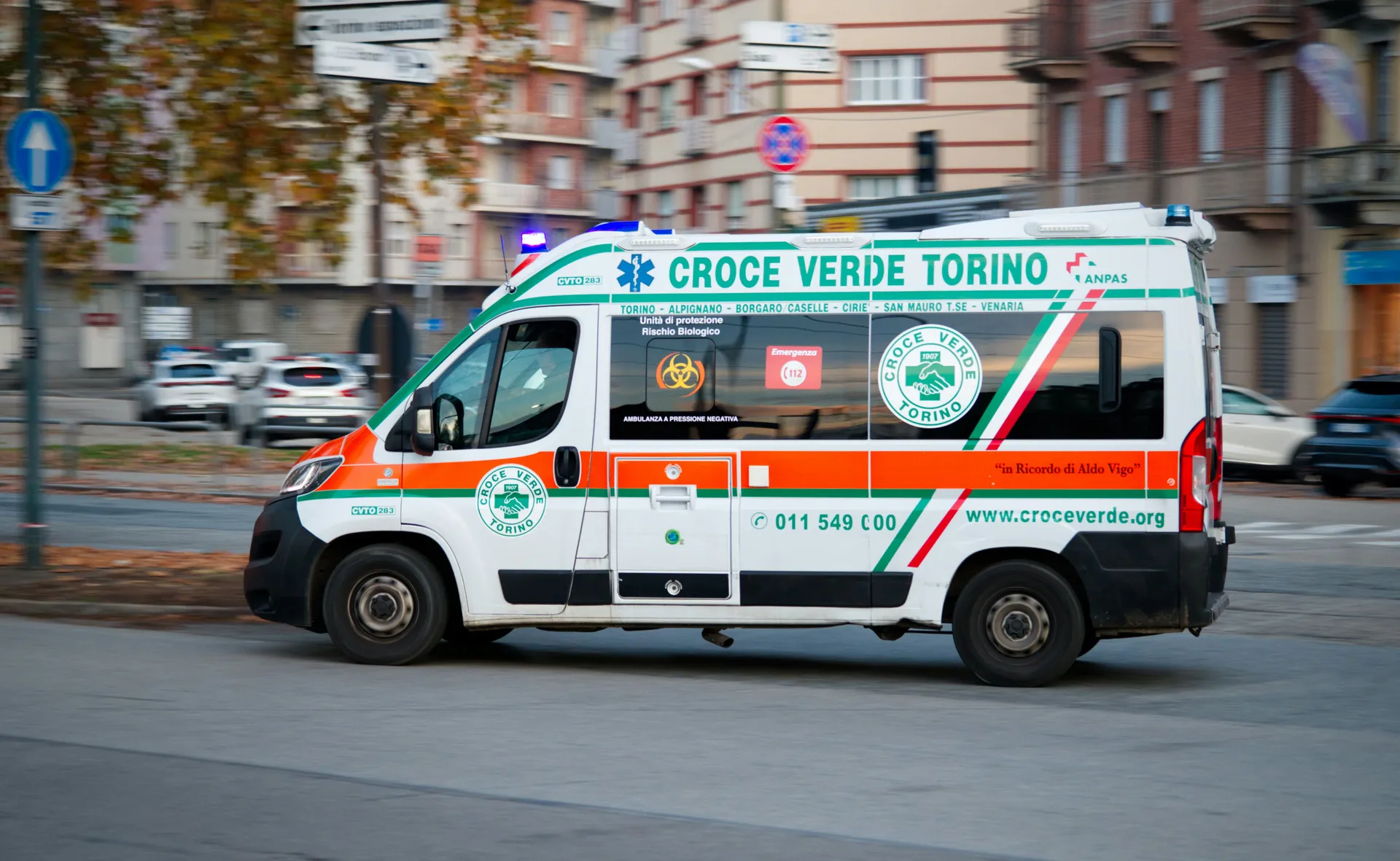 Roditelji vozili 100 kilometara s mrtvim sinom u automobilu, mislili da spava