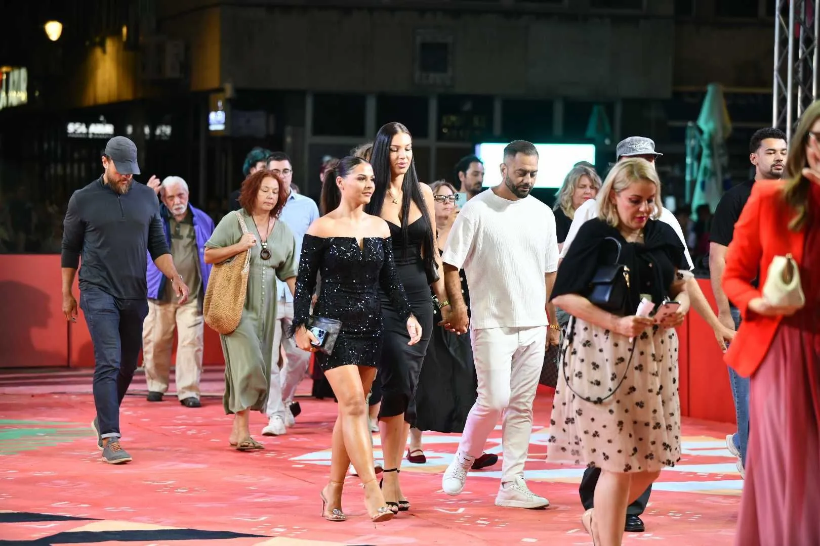 Crveni tepih na Festivalskom trgu